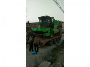 三河訂購2臺穗莖兼收玉米收獲機(jī)